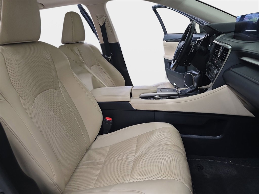 Used 2022 Lexus RX 450hL Luxury image 10