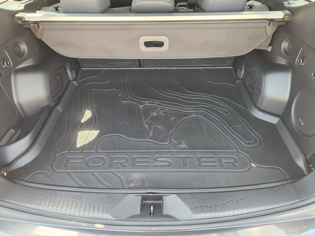 Used 2025 Subaru Forester Limited AWD/4WD image 26