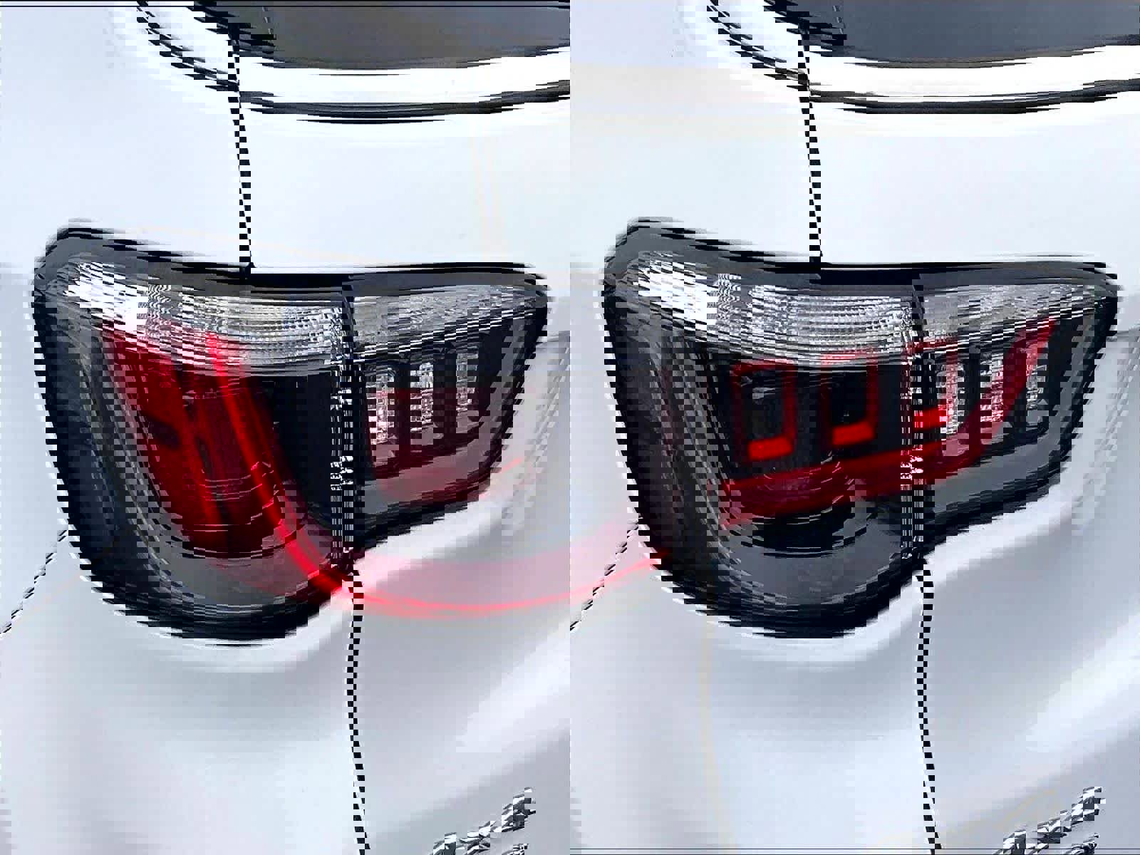 Used 2022 Jeep Compass Limited AWD/4WD image 34