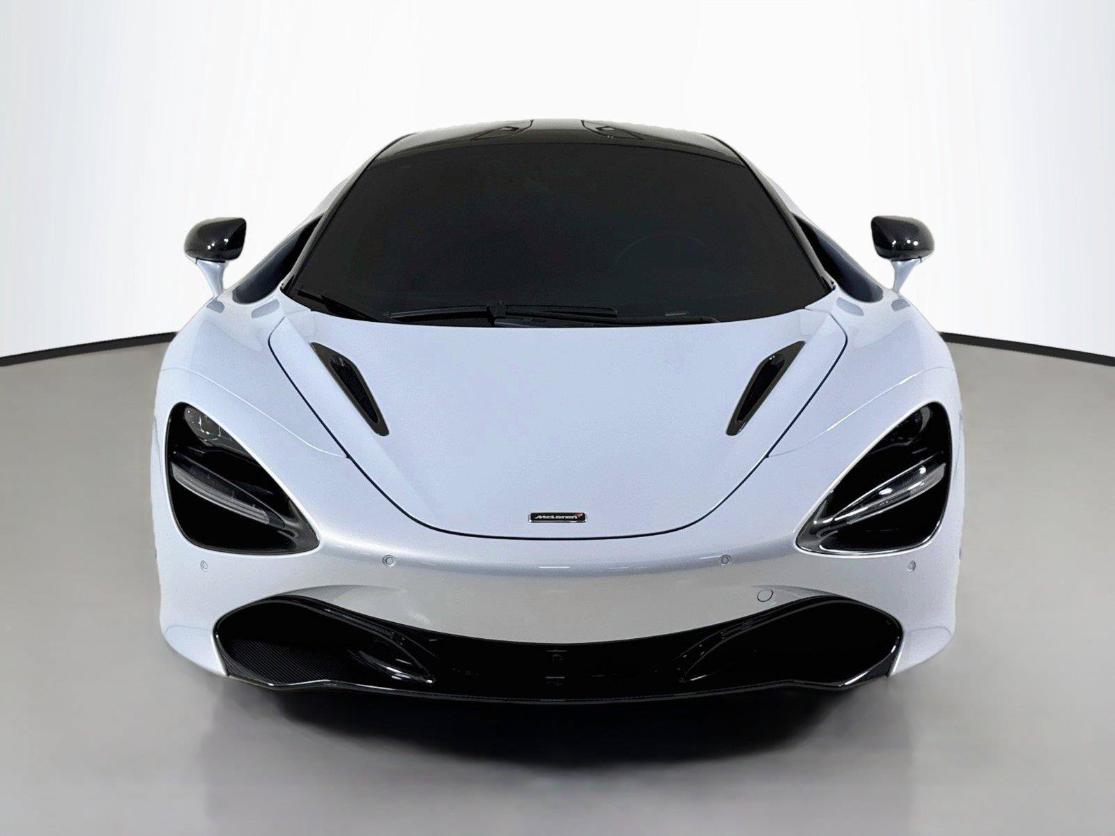 Used 2018 McLaren 720S Performance RWD image 10