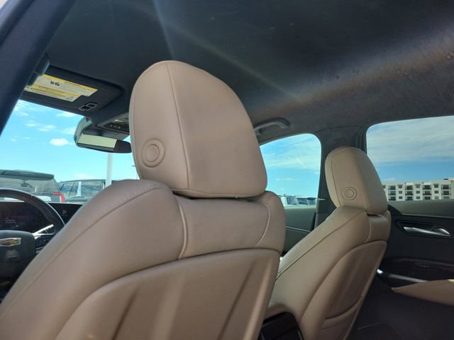 Certified 2025 Cadillac XT4 Premium Luxury FWD image 16