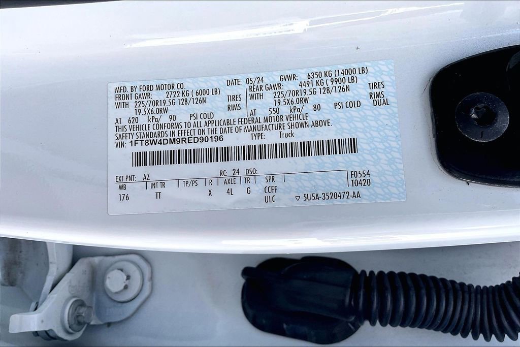 Used 2024 Ford F450 Limited image 22