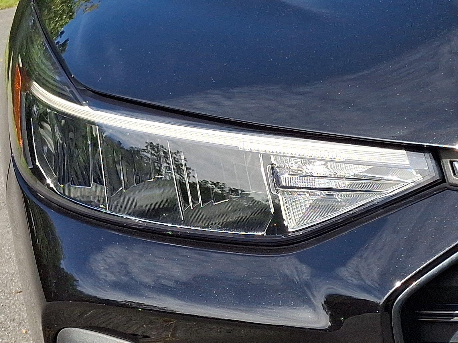 Used 2023 Ford Escape ST-Line w/ Tech Pack #1 AWD/4WD image 9