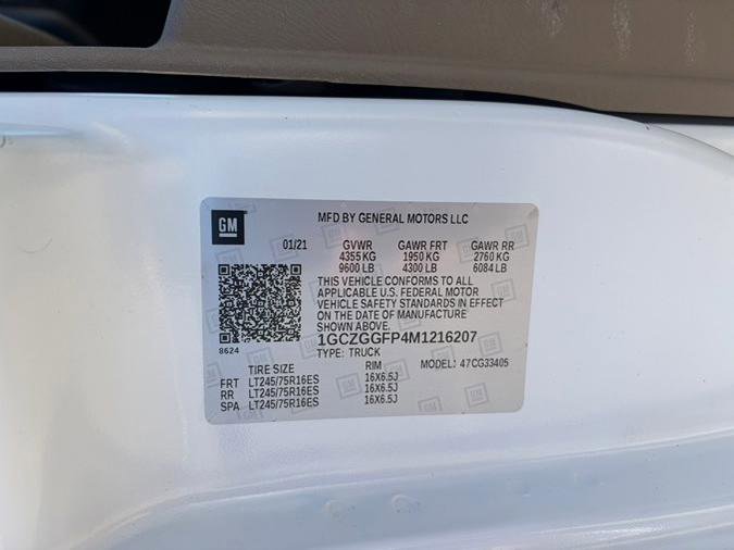 Used 2021 Chevrolet Express 3500 w/ Driver Convenience Package image 35