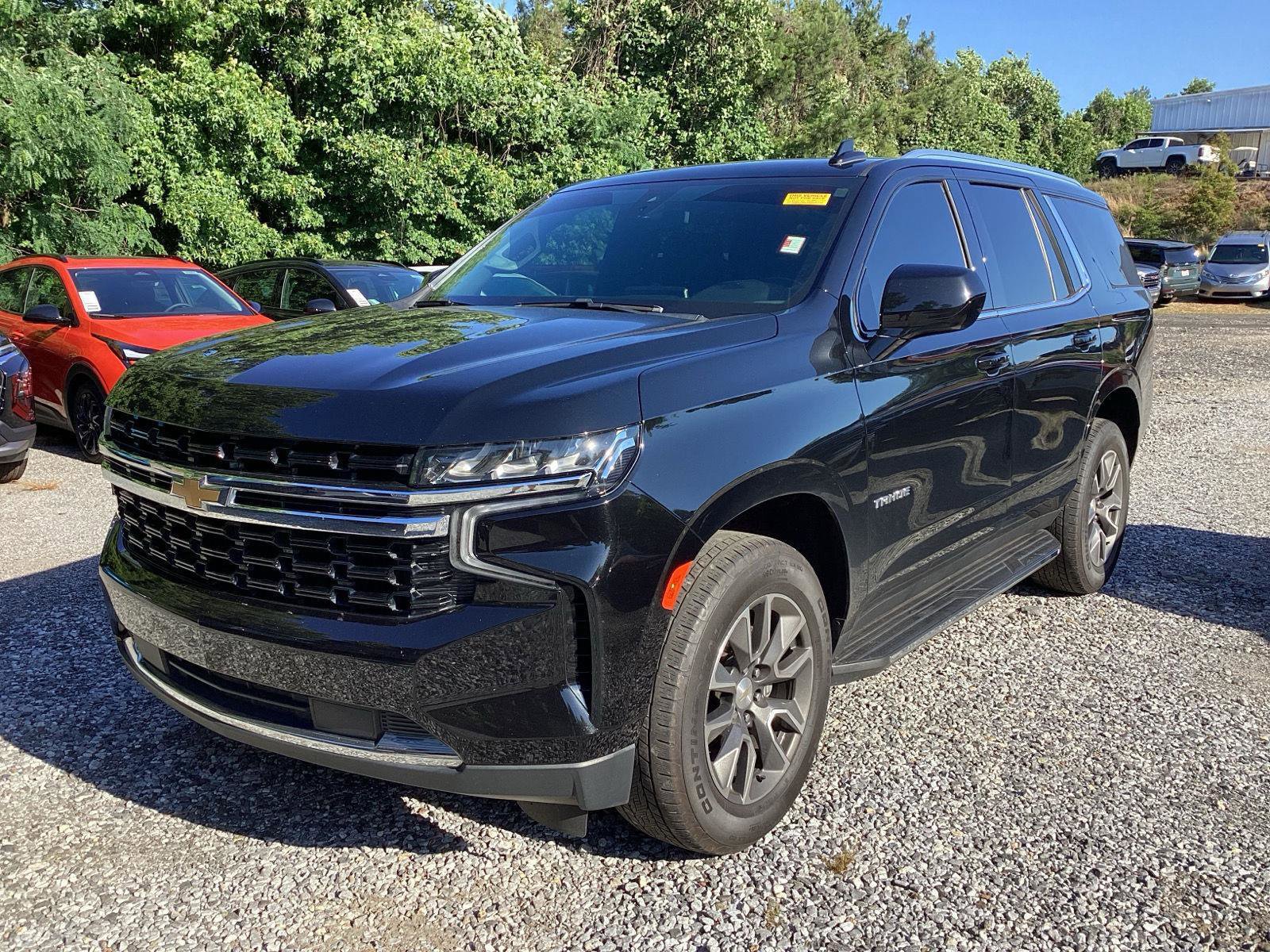 Used 2021 Chevrolet Tahoe LS RWD image 2
