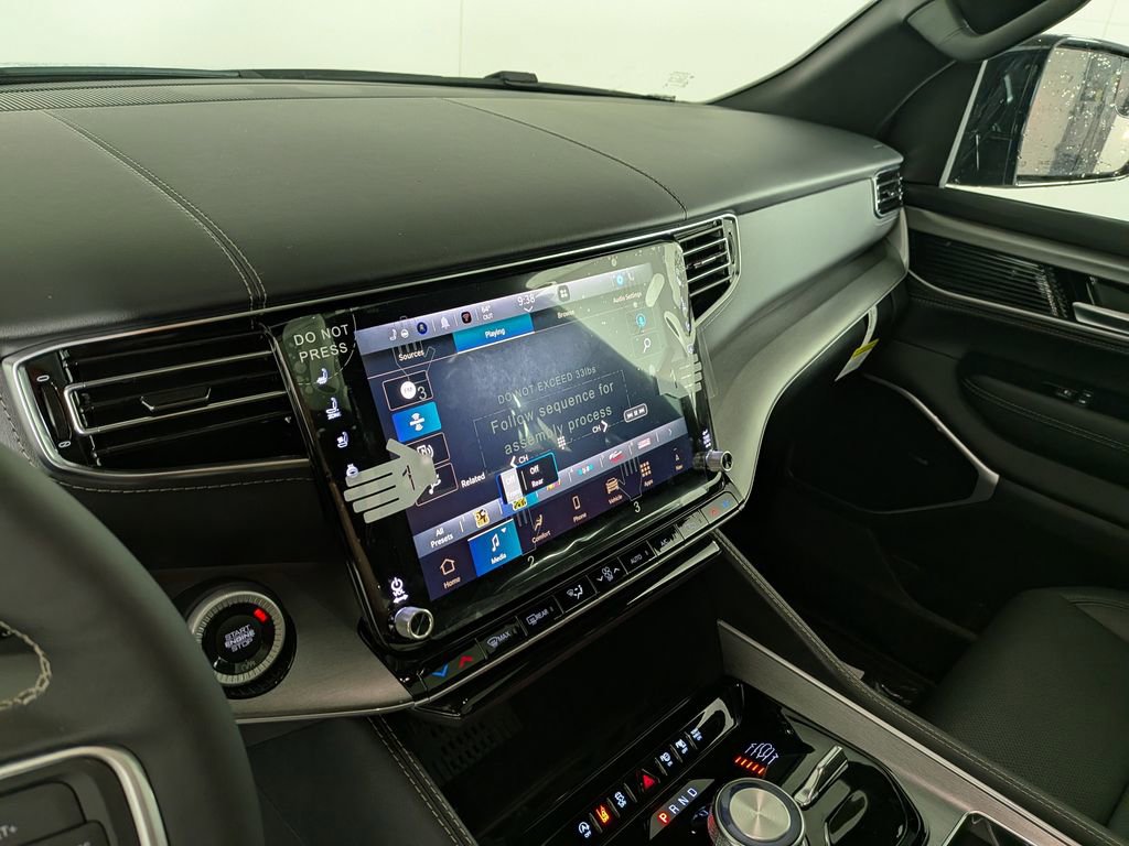 New 2026 Jeep Grand Wagoneer L Limited image 22