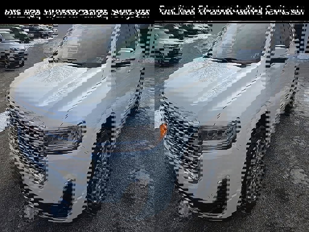 Used 2023 GMC Acadia Denali w/ Denali Ultimate Package image 7