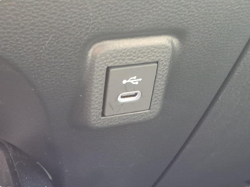 Used 2024 Toyota Corolla LE FWD image 19