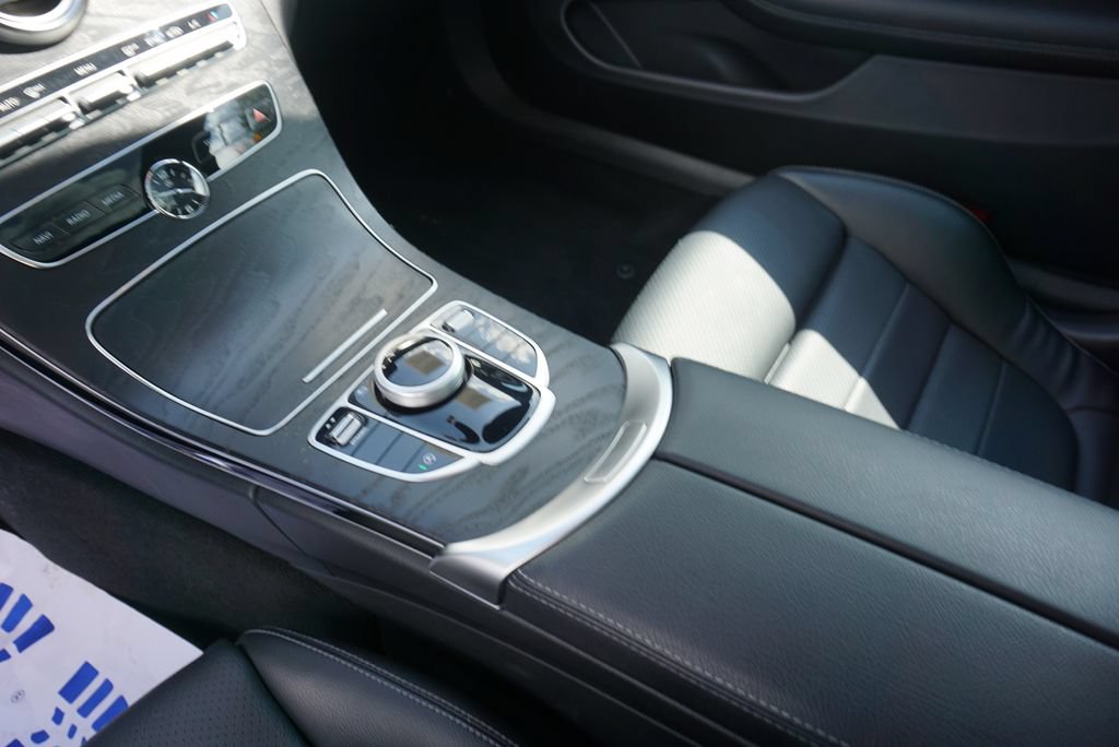 Used 2019 Mercedes-Benz C 300 Coupe image 21