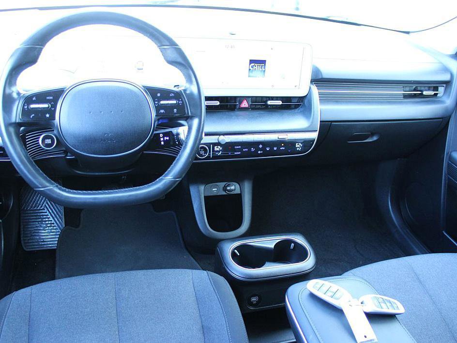 Used 2022 Hyundai Ioniq 5 SE w/ Cargo Package image 19