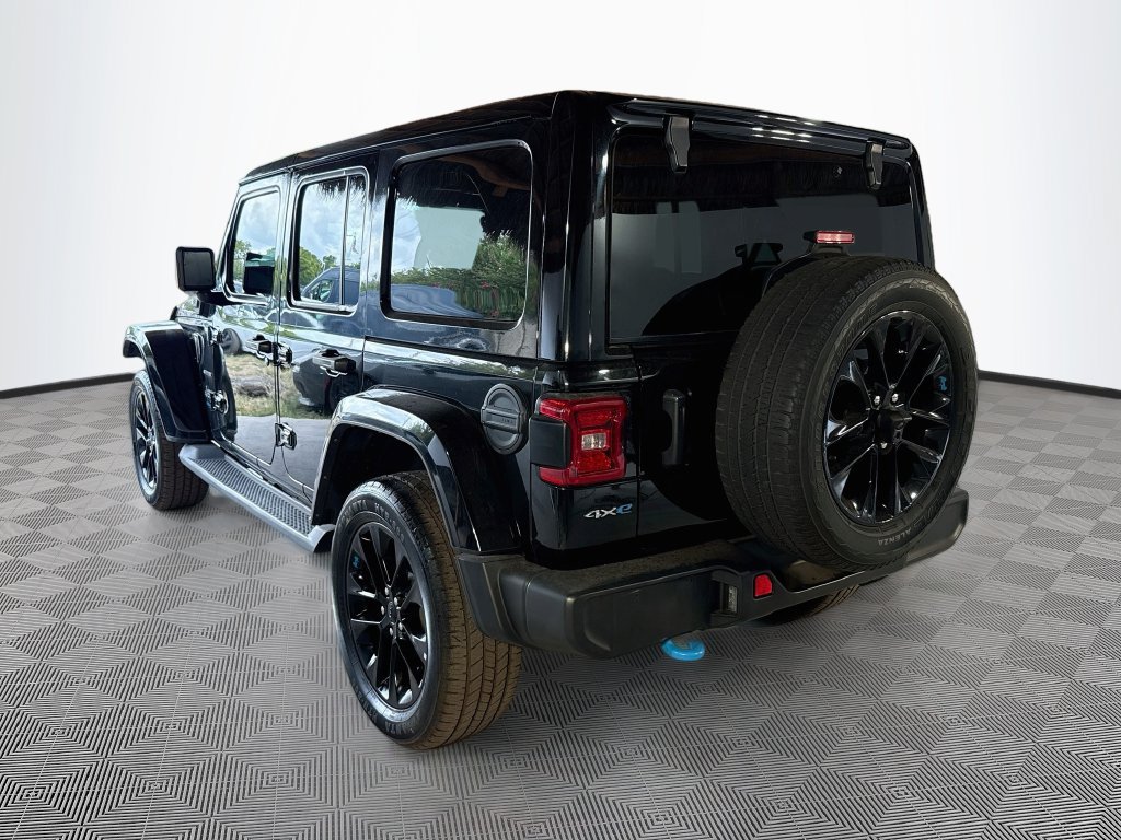 Certified 2022 Jeep Wrangler Unlimited Sahara AWD/4WD image 8