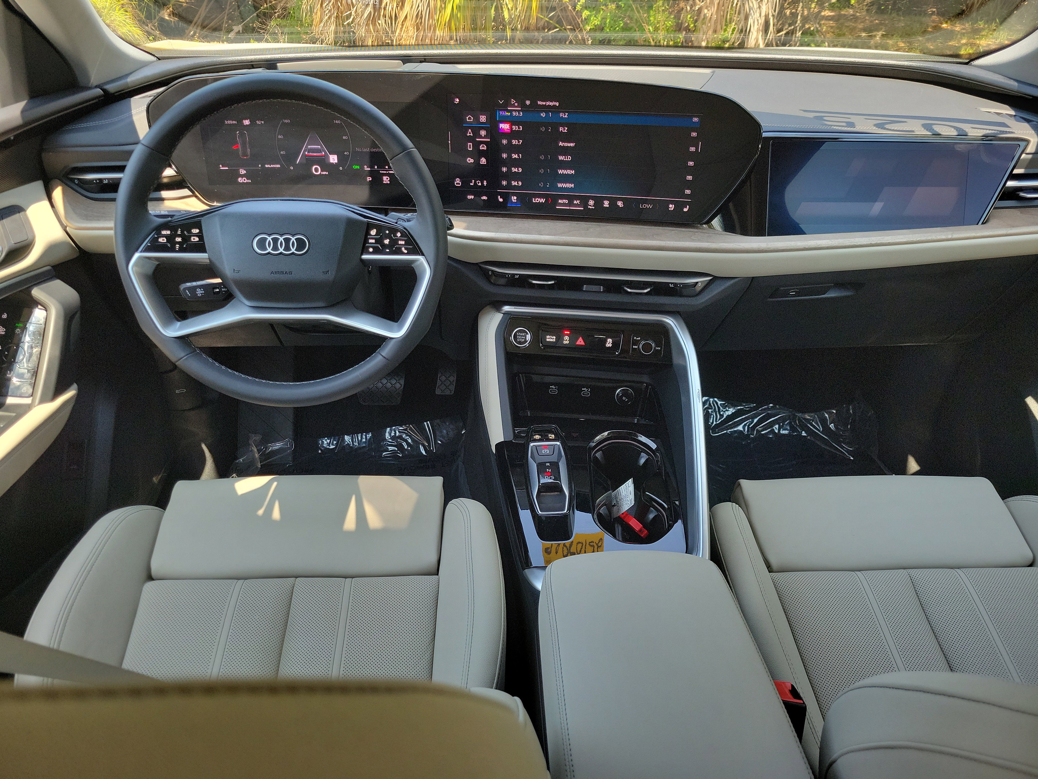 Certified 2025 Audi Q5 Prestige AWD/4WD image 13