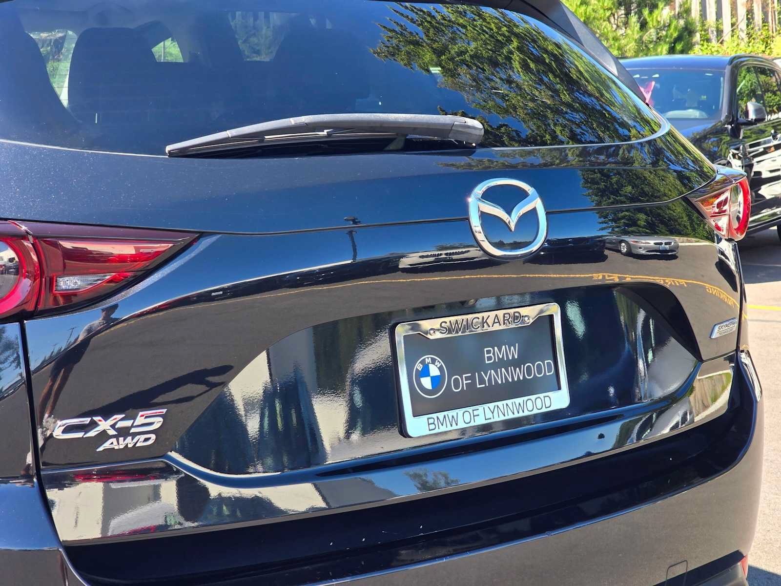 Used 2018 MAZDA CX-5 Touring w/ Preferred Equipment Package AWD/4WD image 12