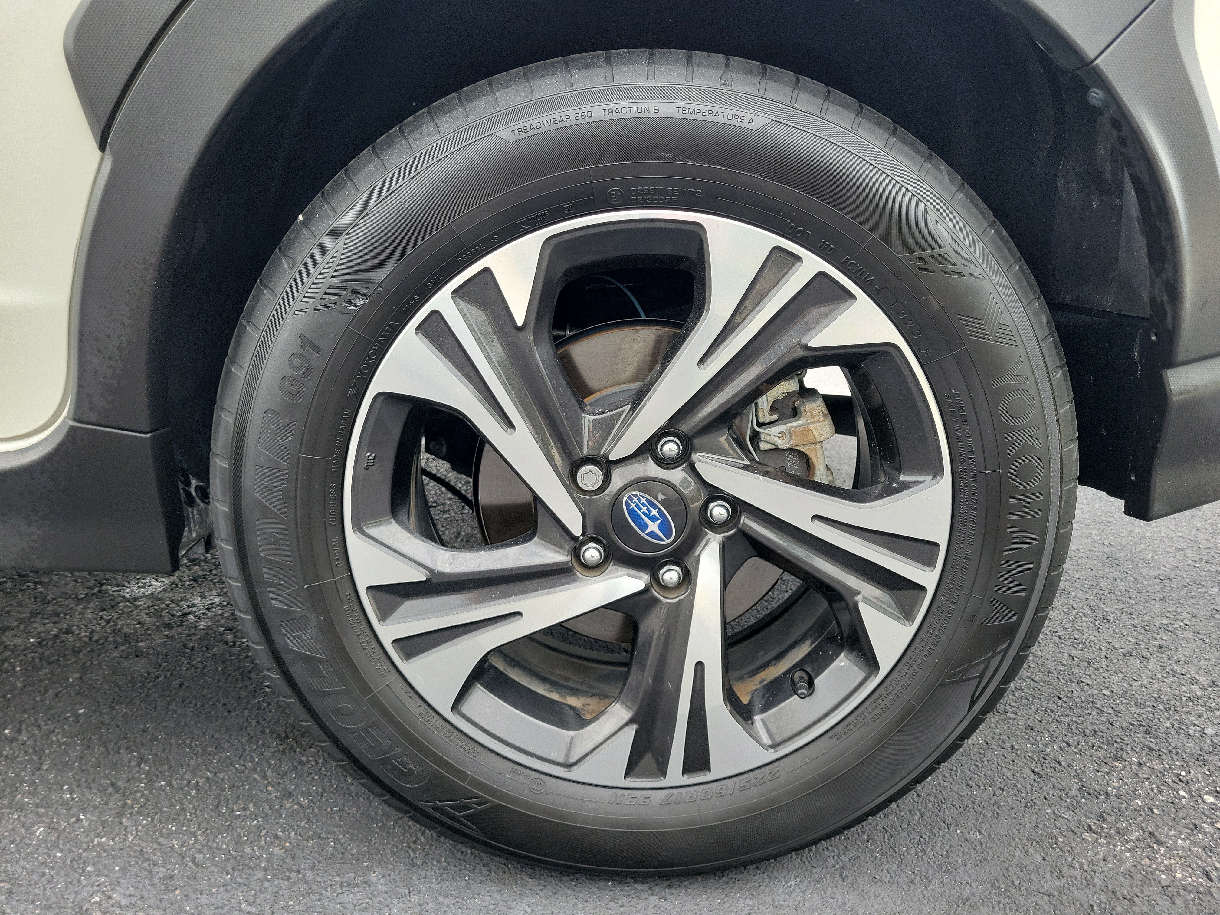 Certified 2024 Subaru Crosstrek 2.0i Premium AWD/4WD image 8