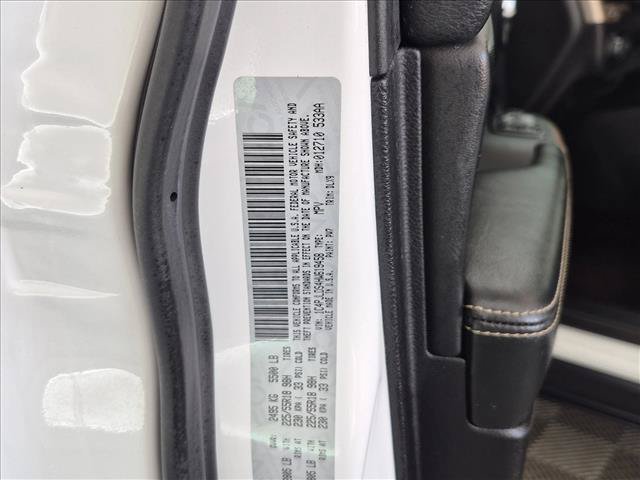 Used 2017 Jeep Cherokee Limited w/ Luxury Group FWD image 27