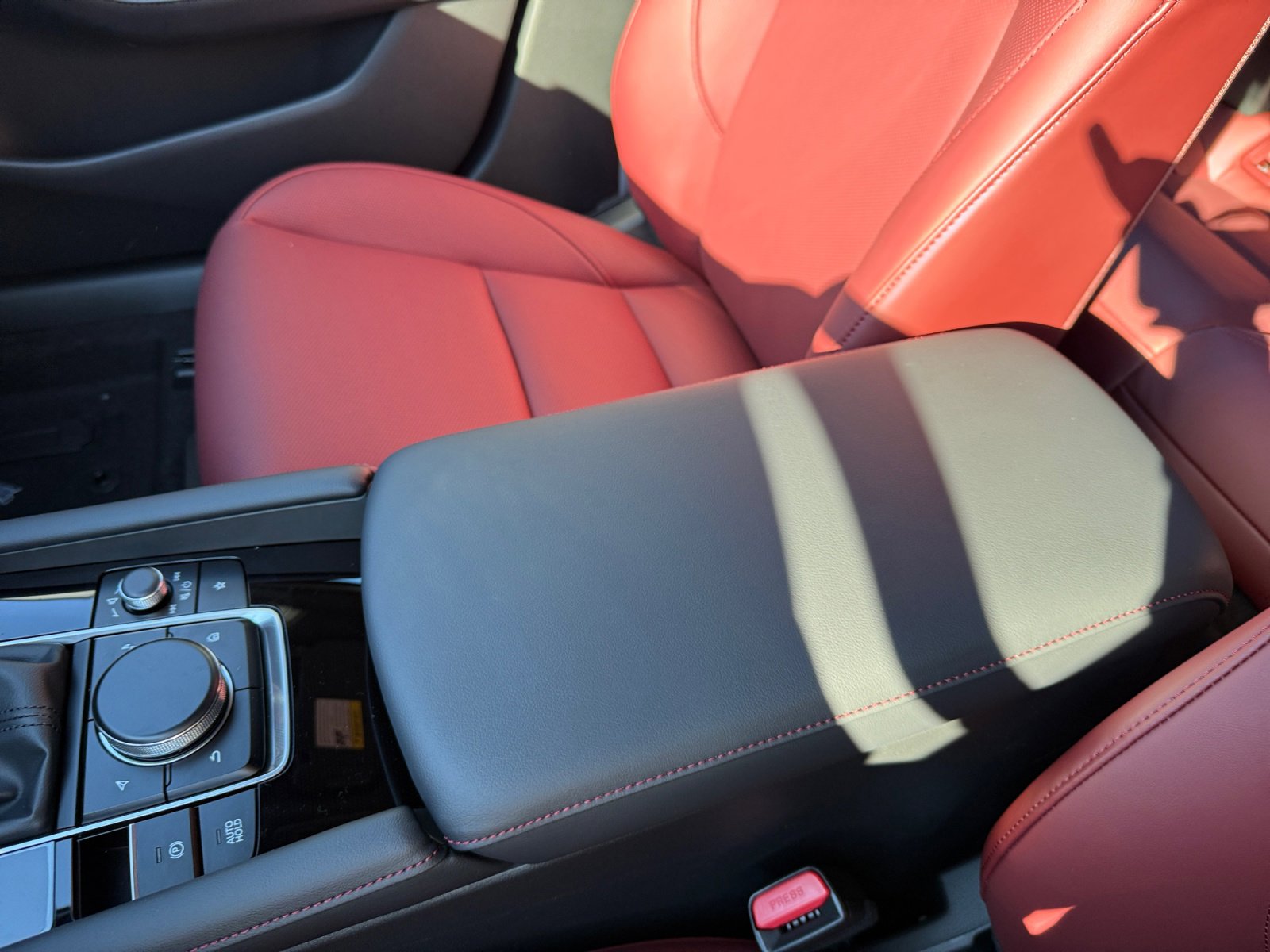 New 2026 MAZDA MAZDA3 Carbon image 14