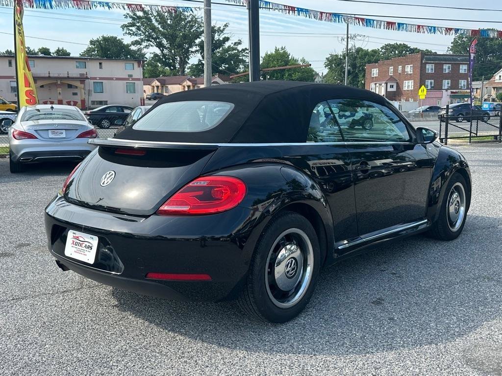 Used 2013 Volkswagen Beetle 2.5 FWD image 6