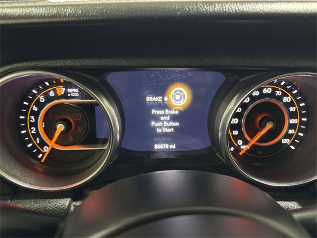 Used 2018 Jeep Wrangler Unlimited Sahara w/ Dual Top Group image 15