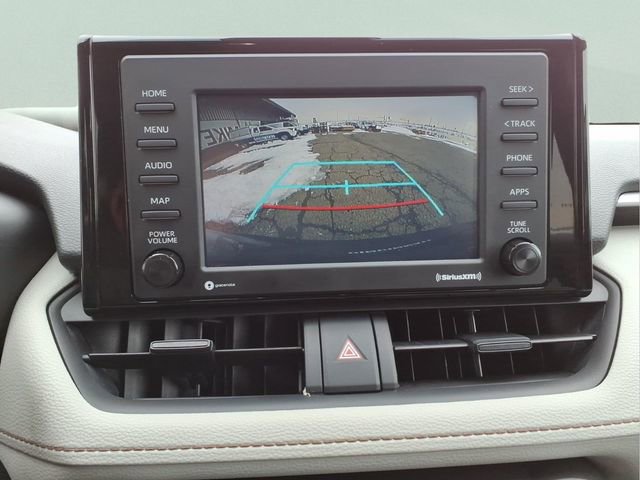Used 2022 Toyota RAV4 XLE w/ Convenience Package image 20