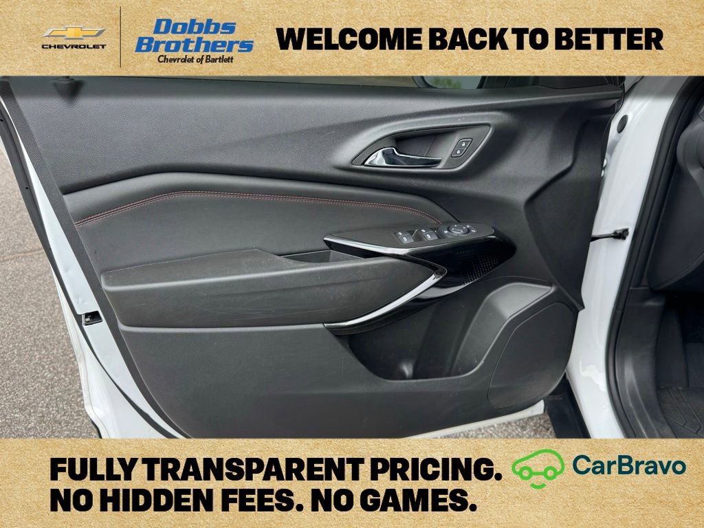 Certified 2024 Chevrolet Trax RS w/ Sunroof Package FWD image 12