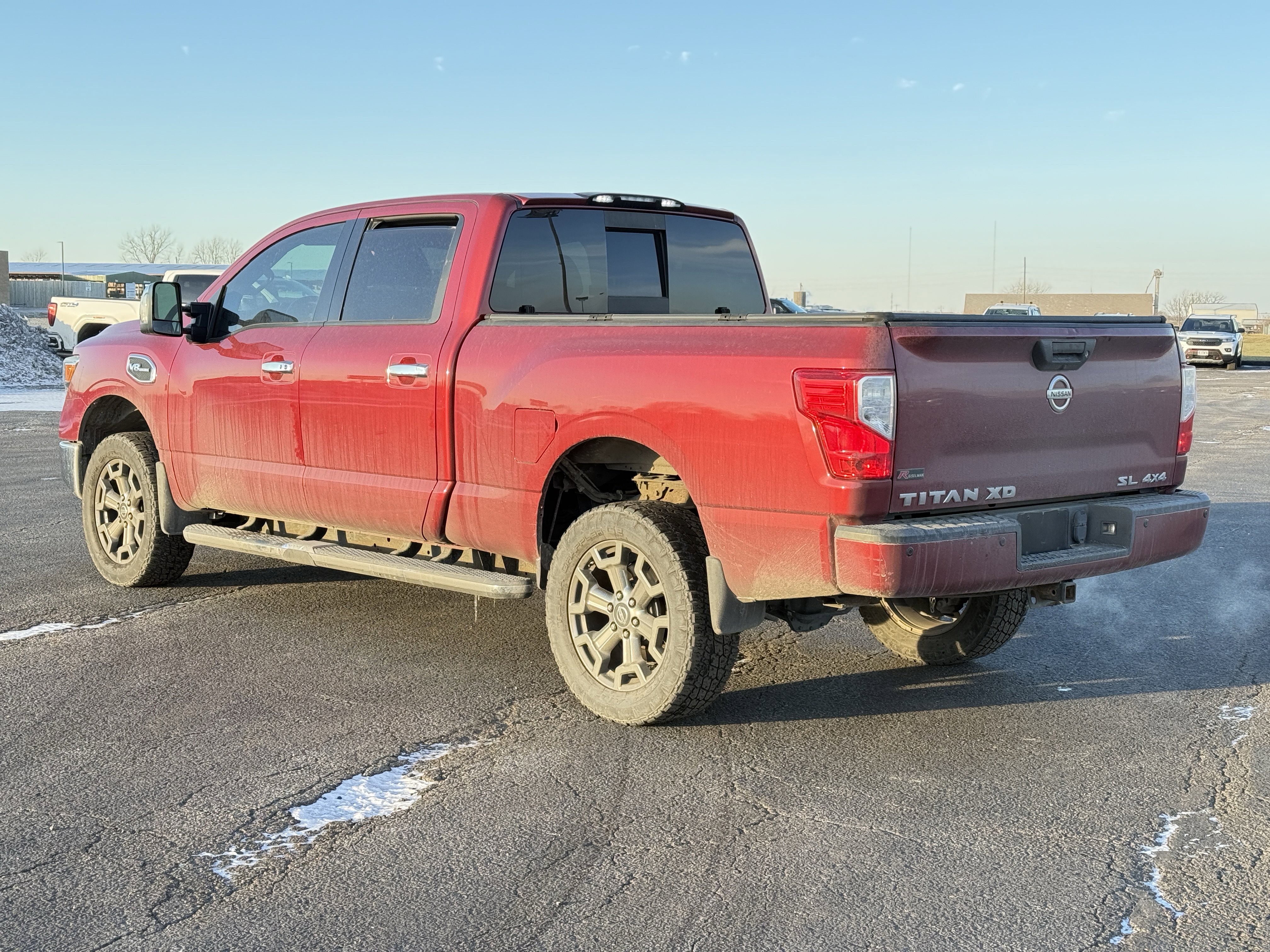 Used 2017 Nissan Titan SL w/ Chrome Package image 5