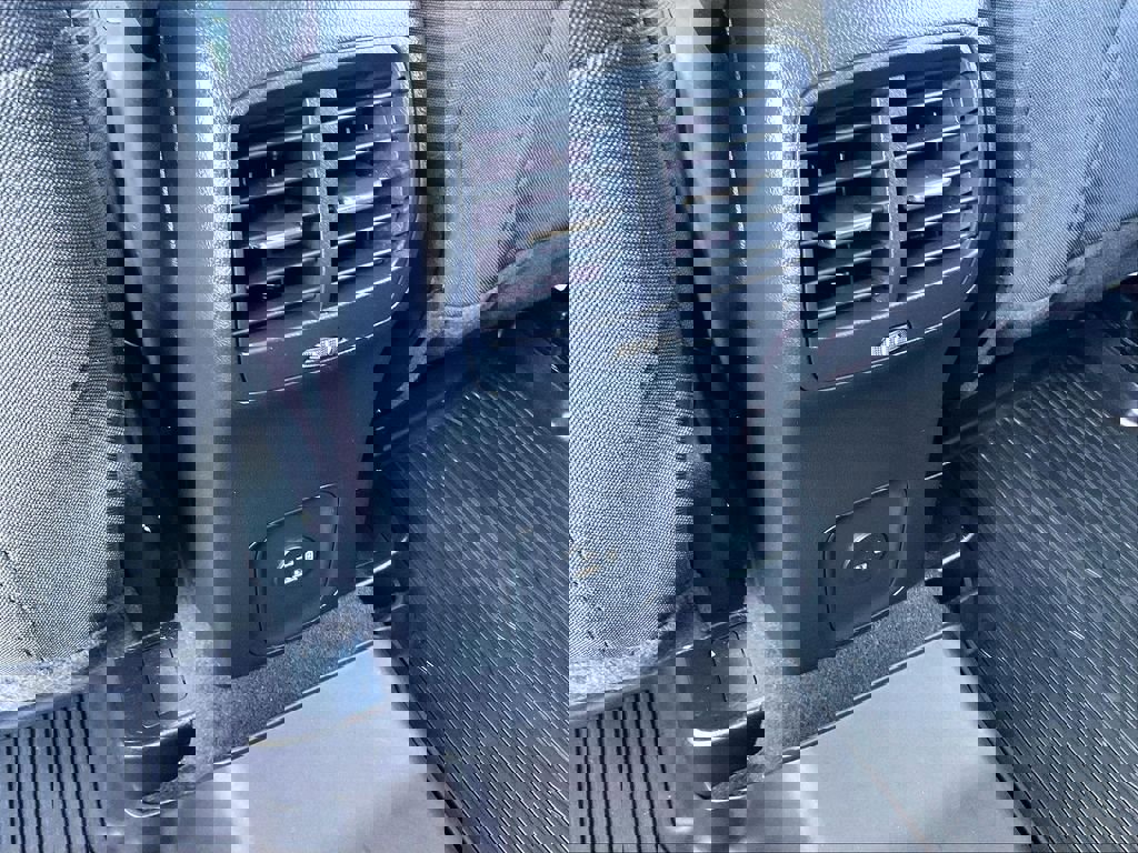 Used 2020 Ford Escape SE AWD/4WD image 25