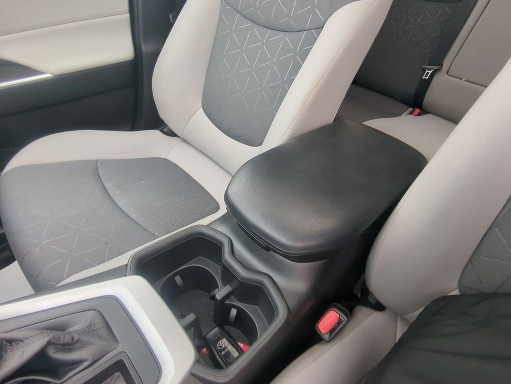 Used 2023 Toyota RAV4 XLE w/ Convenience Package AWD/4WD image 21