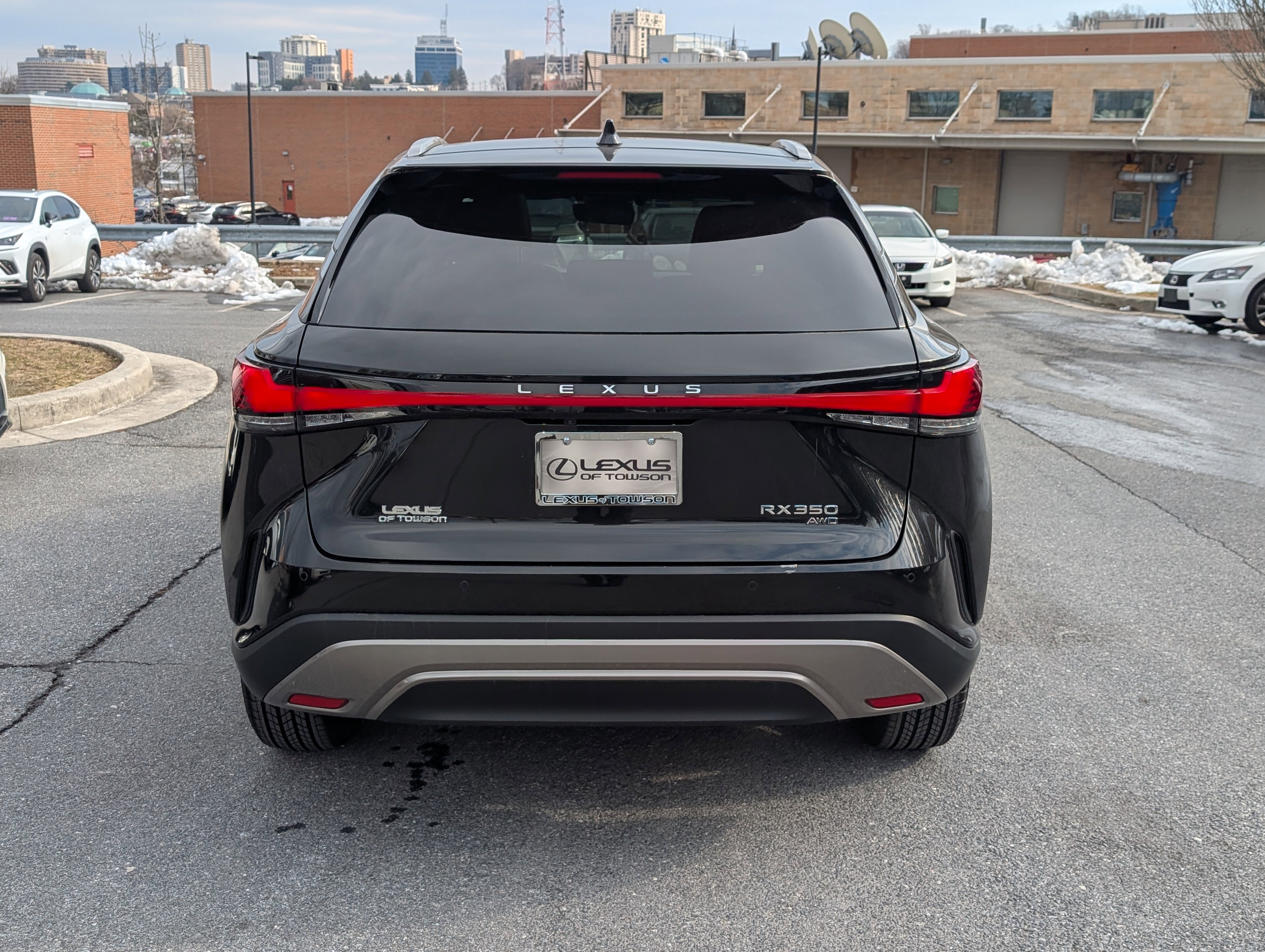 Used 2024 Lexus RX 350 Premium w/ Accessory Package (Z1) image 4