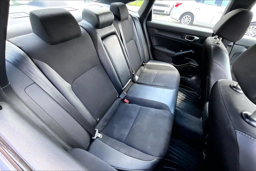 Used 2025 Honda Civic Sport image 32