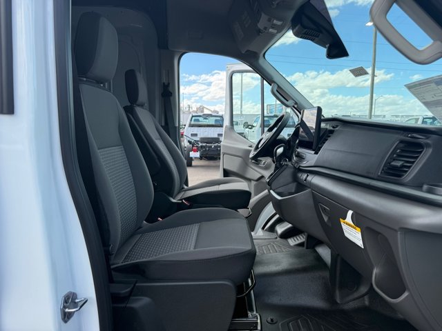 New 2027 Ford Transit 250 148 Medium Roof RWD image 15