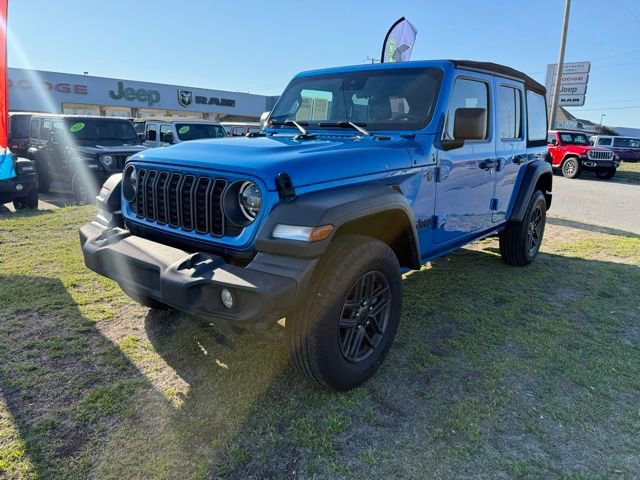 Used 2024 Jeep Wrangler Sport S image 3
