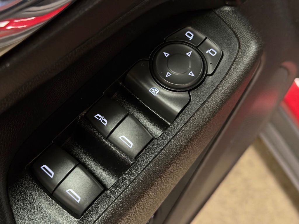 Used 2019 Chevrolet Equinox LT image 28