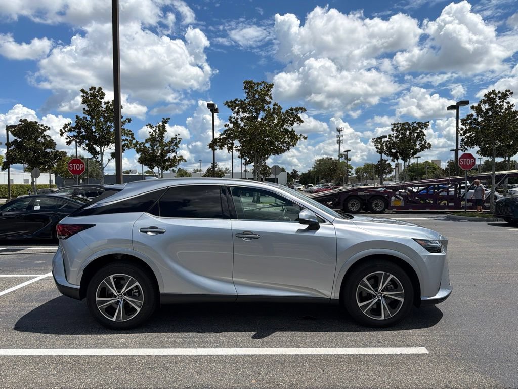 Certified 2026 Lexus RX 350 FWD w/ Accessory Package (Z1) image 2