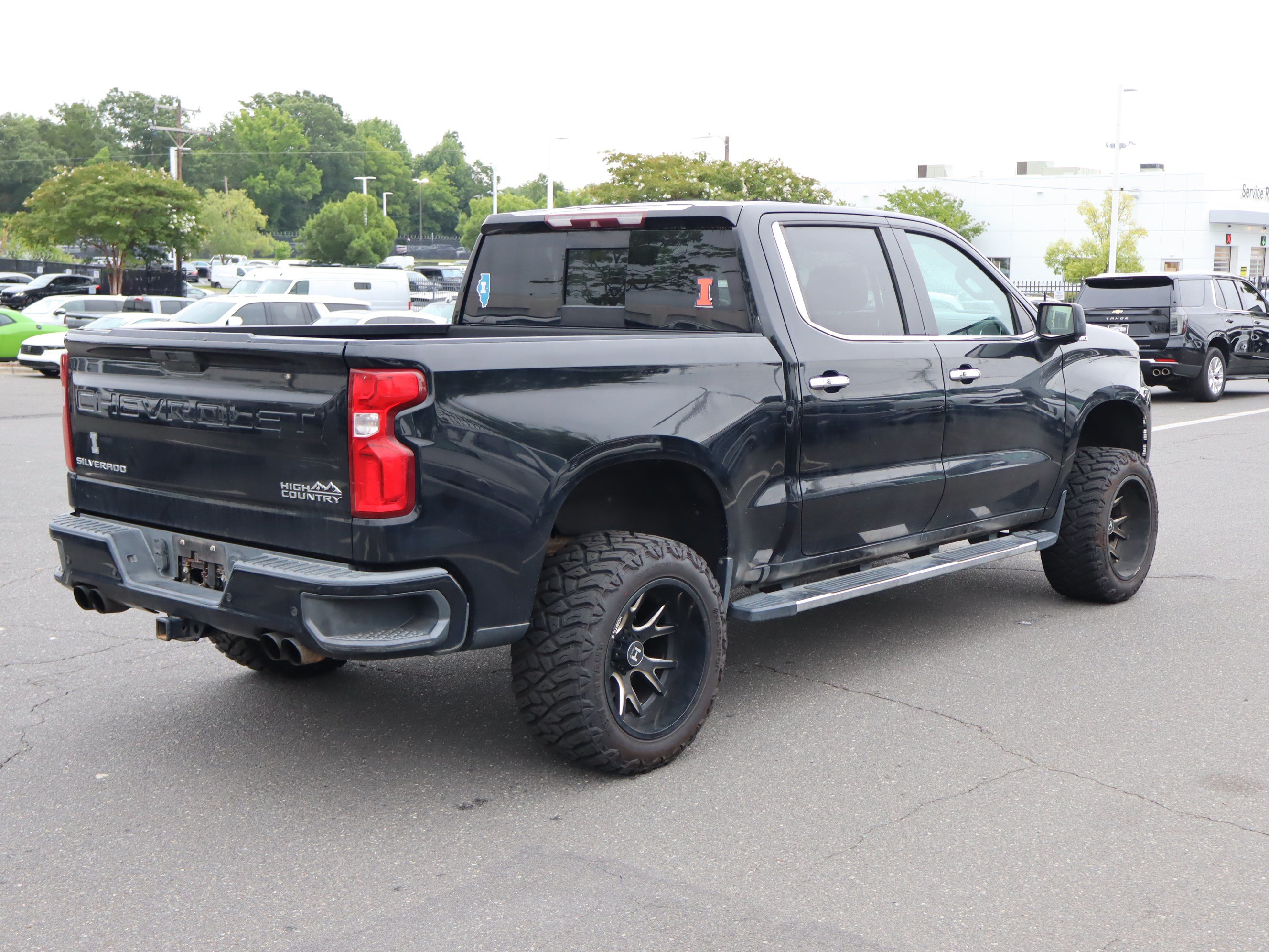 Used 2019 Chevrolet Silverado 1500 High Country w/ Technology Package AWD/4WD image 21