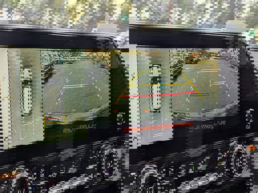 New 2026 Toyota Highlander Limited image 24