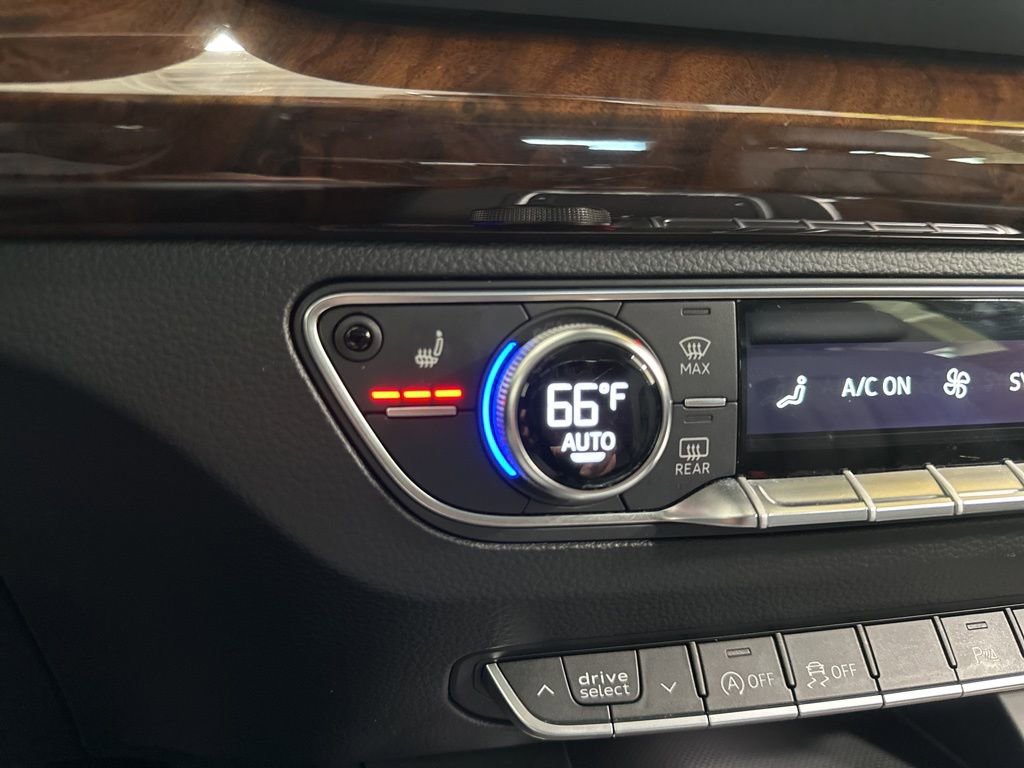 Used 2018 Audi Q5 2.0T Premium Plus AWD/4WD image 4