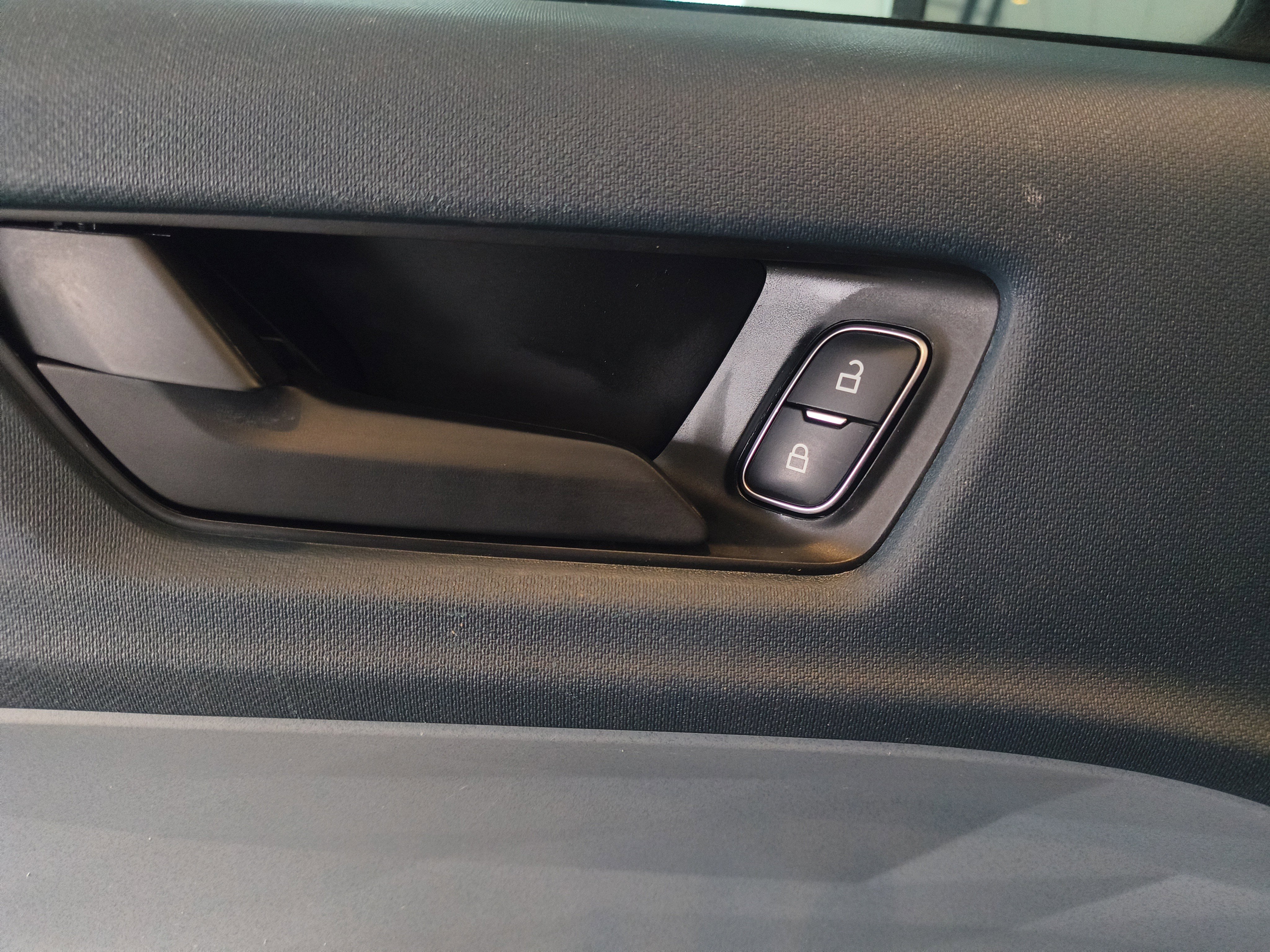 Used 2022 Ford Maverick Lariat w/ Lariat Luxury Package image 10