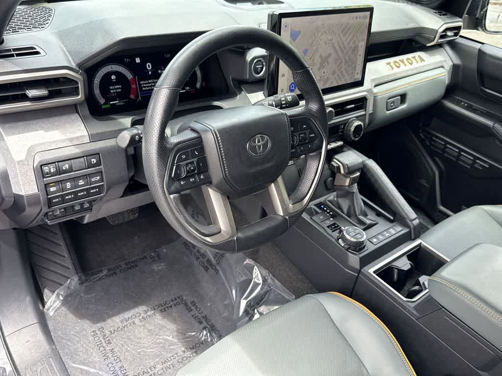 Used 2025 Toyota 4Runner Trailhunter AWD/4WD image 13