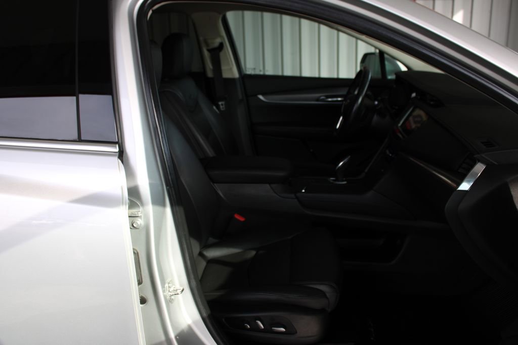 Used 2019 Cadillac XT5 Luxury image 44