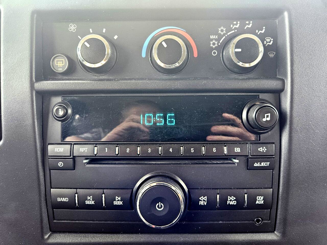 Used 2014 Chevrolet Express 1500 LT w/ LT Preferred Equipment Group image 32