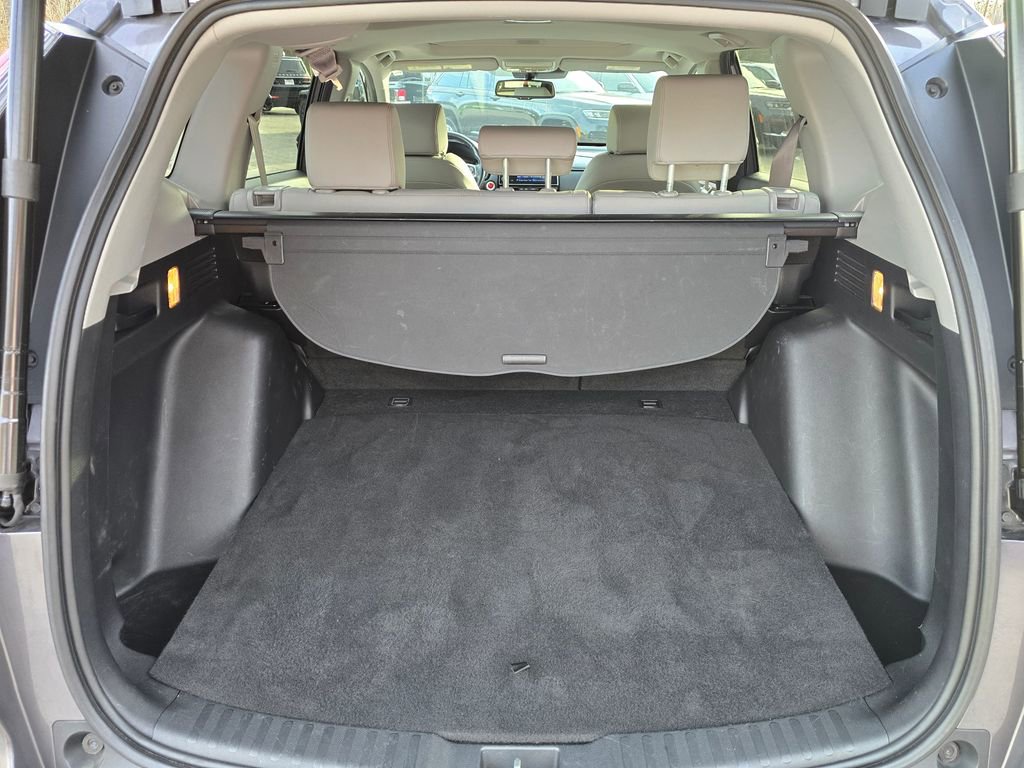 Used 2021 Honda CR-V EX-L image 14