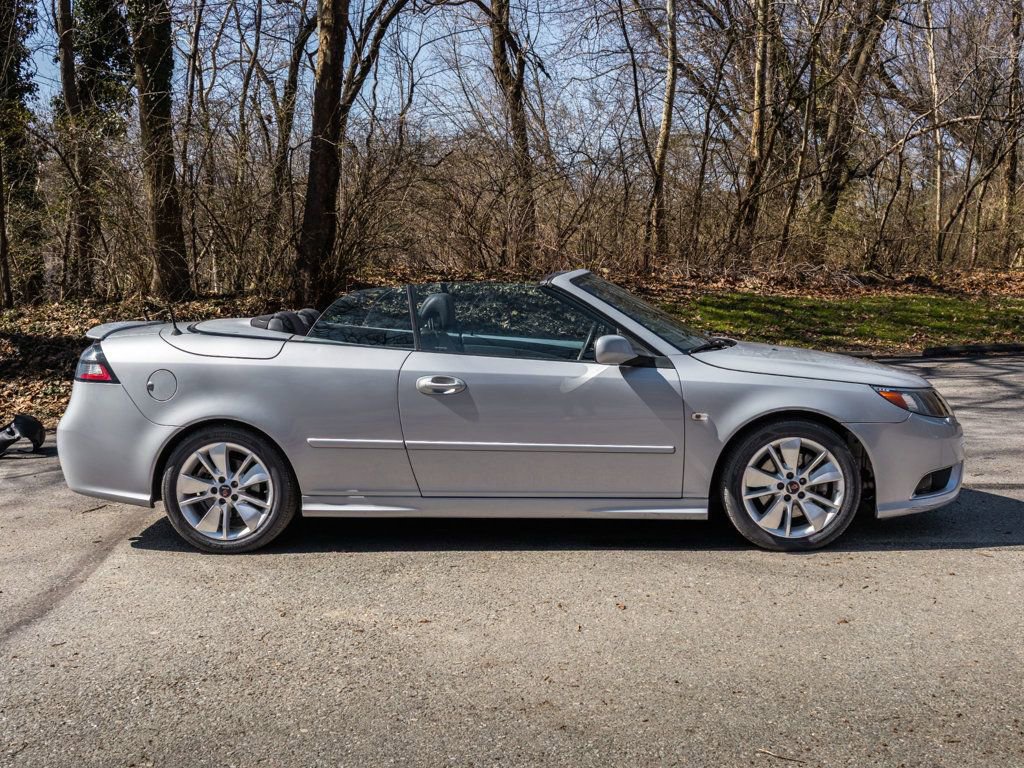 Used 2010 Saab 9-3 Aero w/ Aero Premium Package image 25