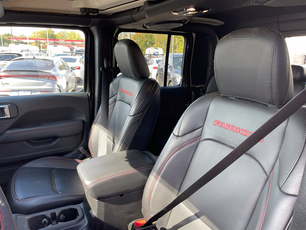 Used 2023 Jeep Gladiator Rubicon w/ LED Lighting Group AWD/4WD image 12