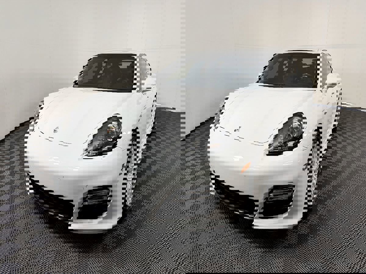 Used 2013 Porsche Panamera GTS w/ Interior Pkg in Carbon Fiber image 3