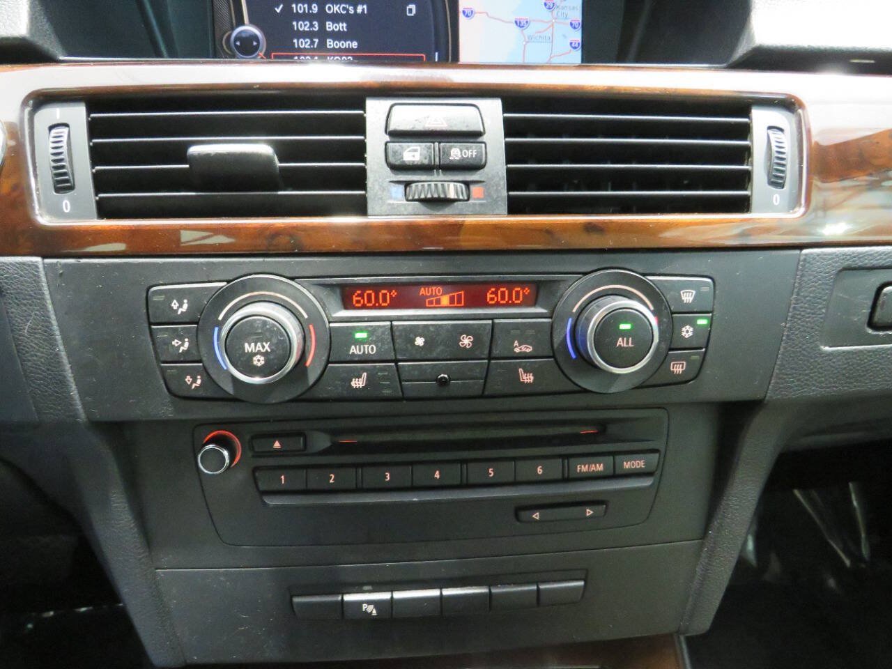 Used 2012 BMW 328i Convertible RWD image 18
