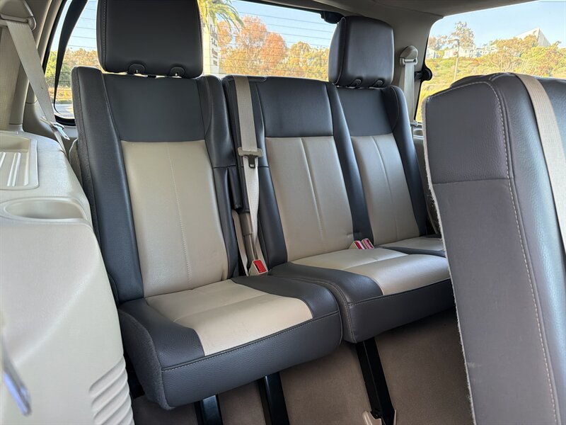 Used 2007 Ford Expedition Eddie Bauer RWD image 17