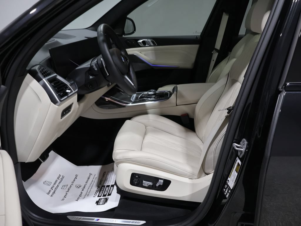 Used 2026 BMW X7 M60i AWD/4WD image 9