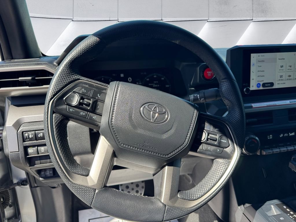 Used 2024 Toyota Tacoma TRD Sport image 9