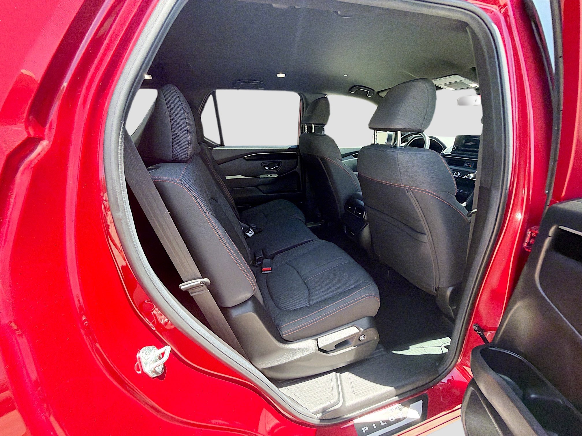 Certified 2024 Honda Pilot Sport image 28