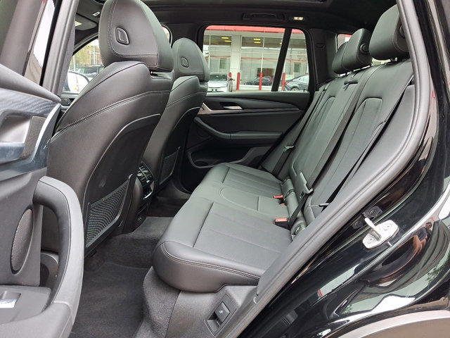 Used 2022 BMW X3 xDrive30i w/ Premium Package 2 (ZPA) AWD/4WD image 10